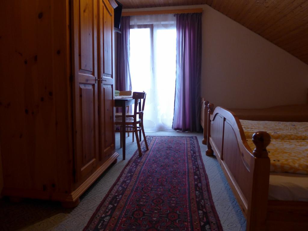 Gaestehaus Zussner Lochau Bagian luar foto